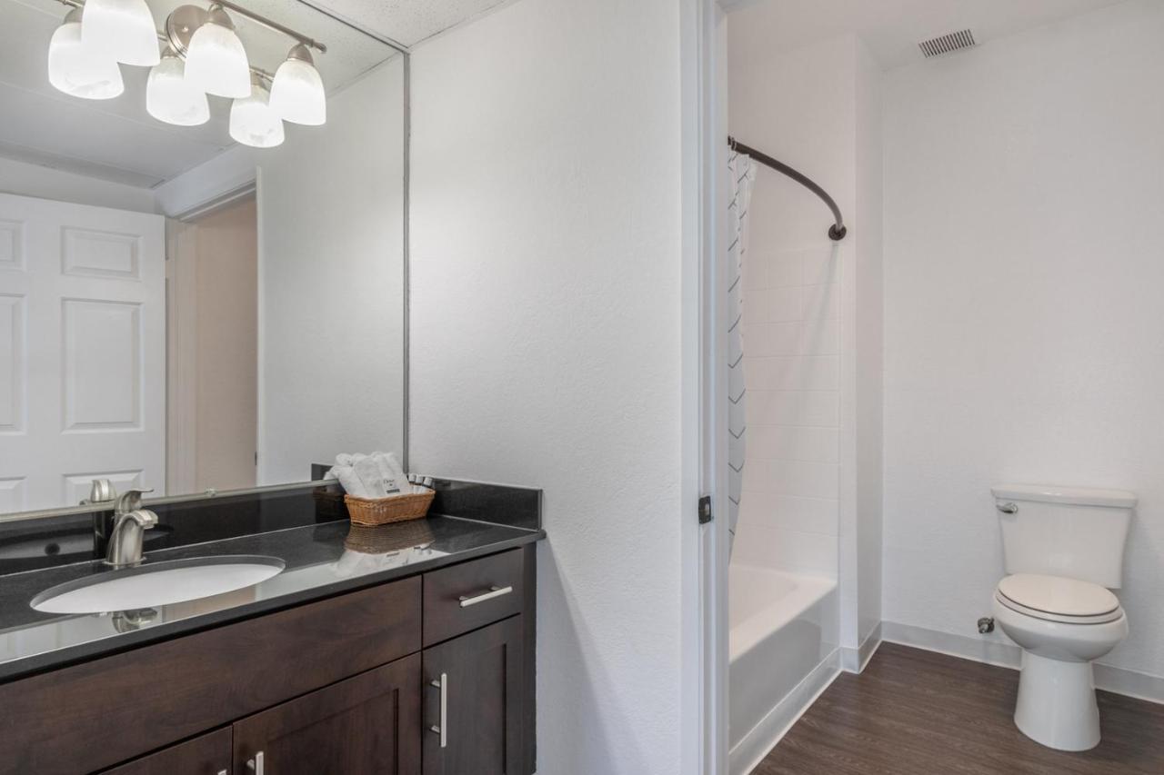 Mid-wilshire 1br W Rooftop Bbq Nr The Grove Lax-194 Los Angeles